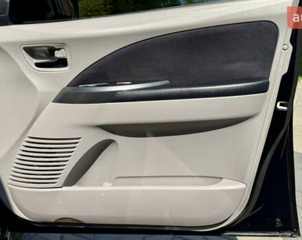 Черный Мицубиси Грандис, объемом двигателя 2.4 л и пробегом 121 тыс. км за 6450 $, фото 66 на Automoto.ua