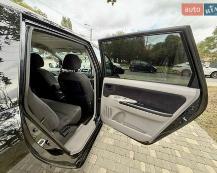 Черный Мицубиси Грандис, объемом двигателя 2.4 л и пробегом 323 тыс. км за 5999 $, фото 60 на Automoto.ua