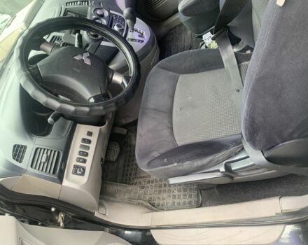 Черный Мицубиси Грандис, объемом двигателя 2.4 л и пробегом 209 тыс. км за 5500 $, фото 10 на Automoto.ua