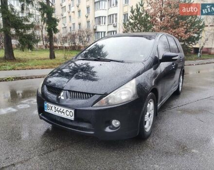 Черный Мицубиси Грандис, объемом двигателя 2.4 л и пробегом 315 тыс. км за 5800 $, фото 10 на Automoto.ua