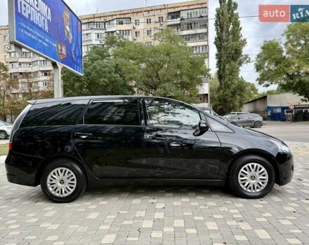 Черный Мицубиси Грандис, объемом двигателя 2.4 л и пробегом 323 тыс. км за 5999 $, фото 7 на Automoto.ua