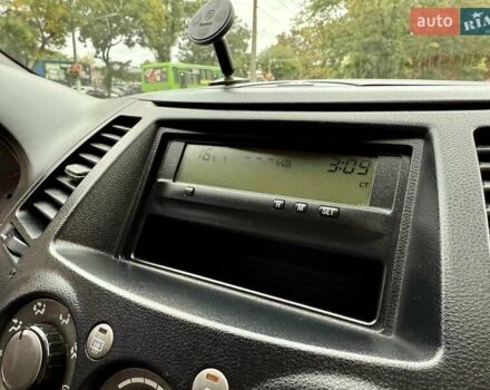 Черный Мицубиси Грандис, объемом двигателя 2.4 л и пробегом 323 тыс. км за 5999 $, фото 49 на Automoto.ua