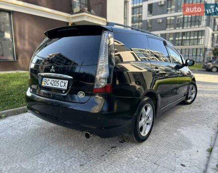 Чорний Міцубісі Грандіс, об'ємом двигуна 2.4 л та пробігом 300 тис. км за 4900 $, фото 29 на Automoto.ua