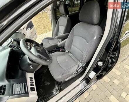 Черный Мицубиси Грандис, объемом двигателя 2.4 л и пробегом 323 тыс. км за 5999 $, фото 39 на Automoto.ua