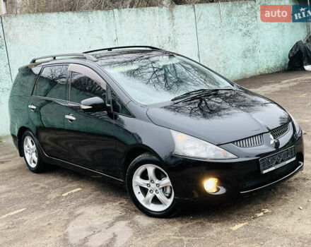 Черный Мицубиси Грандис, объемом двигателя 2.4 л и пробегом 188 тыс. км за 6800 $, фото 18 на Automoto.ua