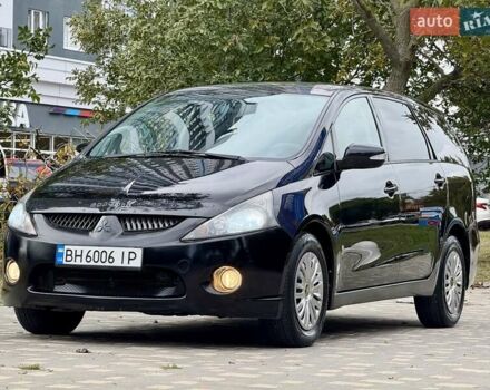 Черный Мицубиси Грандис, объемом двигателя 2.4 л и пробегом 323 тыс. км за 5999 $, фото 3 на Automoto.ua