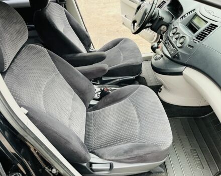 Чорний Міцубісі Грандіс, об'ємом двигуна 2.4 л та пробігом 188 тис. км за 6800 $, фото 16 на Automoto.ua