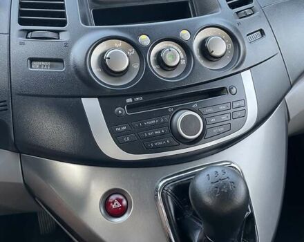 Черный Мицубиси Грандис, объемом двигателя 2.4 л и пробегом 49 тыс. км за 9250 $, фото 104 на Automoto.ua