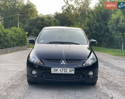 Черный Мицубиси Грандис, объемом двигателя 2.4 л и пробегом 49 тыс. км за 9250 $, фото 17 на Automoto.ua