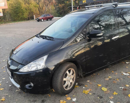 Чорний Міцубісі Грандіс, об'ємом двигуна 2.38 л та пробігом 240 тис. км за 7500 $, фото 8 на Automoto.ua