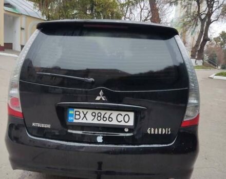Чорний Міцубісі Грандіс, об'ємом двигуна 2.4 л та пробігом 235 тис. км за 5999 $, фото 9 на Automoto.ua