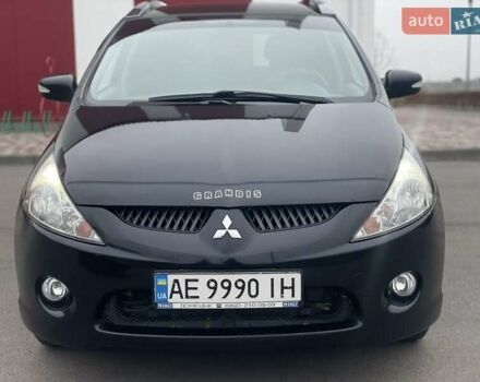 Чорний Міцубісі Грандіс, об'ємом двигуна 2.4 л та пробігом 144 тис. км за 9700 $, фото 1 на Automoto.ua