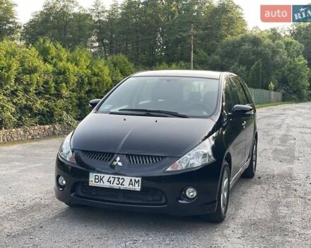 Черный Мицубиси Грандис, объемом двигателя 2.4 л и пробегом 49 тыс. км за 9250 $, фото 8 на Automoto.ua