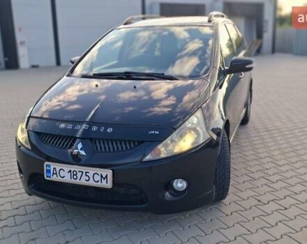 Чорний Міцубісі Грандіс, об'ємом двигуна 2.38 л та пробігом 254 тис. км за 6400 $, фото 1 на Automoto.ua