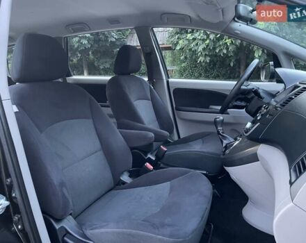 Черный Мицубиси Грандис, объемом двигателя 2.4 л и пробегом 49 тыс. км за 9250 $, фото 171 на Automoto.ua