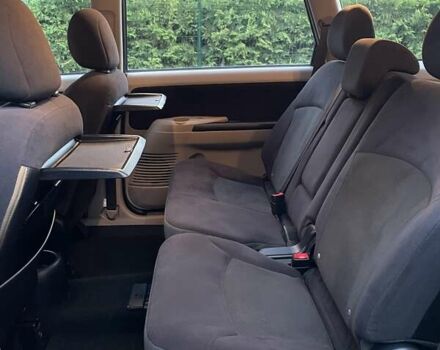 Черный Мицубиси Грандис, объемом двигателя 2.4 л и пробегом 49 тыс. км за 9250 $, фото 195 на Automoto.ua