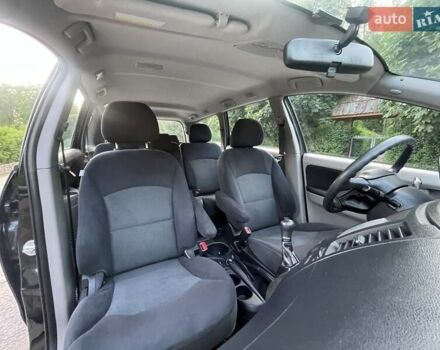 Черный Мицубиси Грандис, объемом двигателя 2.4 л и пробегом 49 тыс. км за 9250 $, фото 75 на Automoto.ua