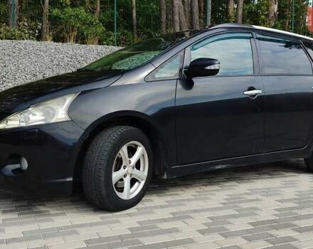 Чорний Міцубісі Грандіс, об'ємом двигуна 2 л та пробігом 245 тис. км за 6400 $, фото 1 на Automoto.ua