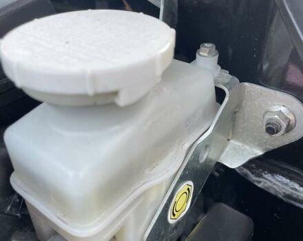 Черный Мицубиси Грандис, объемом двигателя 2.4 л и пробегом 49 тыс. км за 9250 $, фото 135 на Automoto.ua