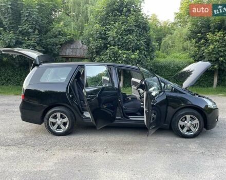 Черный Мицубиси Грандис, объемом двигателя 2.4 л и пробегом 49 тыс. км за 9250 $, фото 72 на Automoto.ua