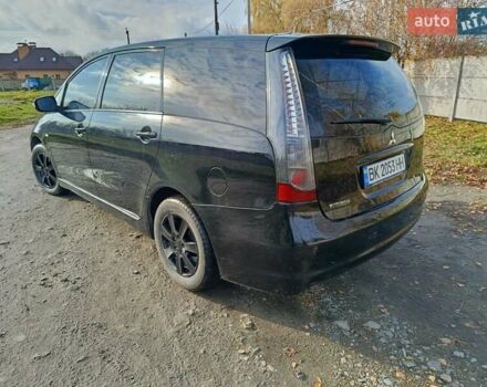 Черный Мицубиси Грандис, объемом двигателя 2 л и пробегом 249 тыс. км за 5350 $, фото 1 на Automoto.ua