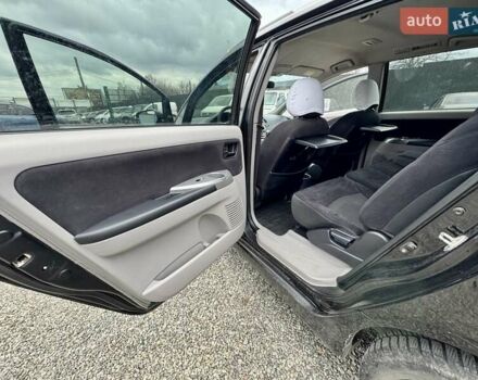 Черный Мицубиси Грандис, объемом двигателя 2.4 л и пробегом 185 тыс. км за 5899 $, фото 24 на Automoto.ua