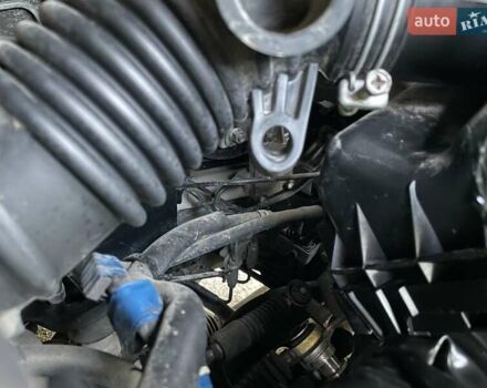 Черный Мицубиси Грандис, объемом двигателя 2.4 л и пробегом 49 тыс. км за 9250 $, фото 134 на Automoto.ua