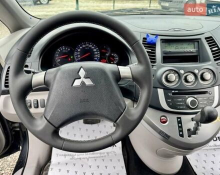 Черный Мицубиси Грандис, объемом двигателя 2.4 л и пробегом 185 тыс. км за 5899 $, фото 36 на Automoto.ua