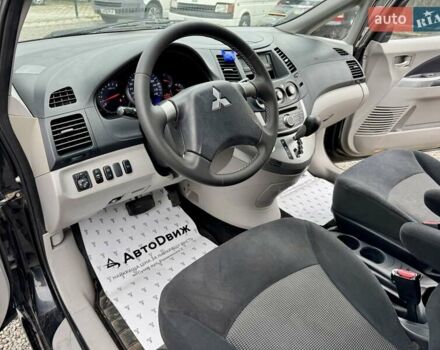 Черный Мицубиси Грандис, объемом двигателя 2.4 л и пробегом 185 тыс. км за 5899 $, фото 23 на Automoto.ua