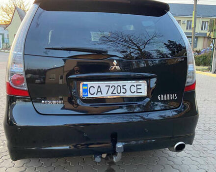 Черный Мицубиси Грандис, объемом двигателя 1.97 л и пробегом 377 тыс. км за 6999 $, фото 5 на Automoto.ua