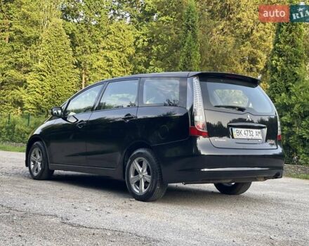 Черный Мицубиси Грандис, объемом двигателя 2.4 л и пробегом 49 тыс. км за 9250 $, фото 11 на Automoto.ua