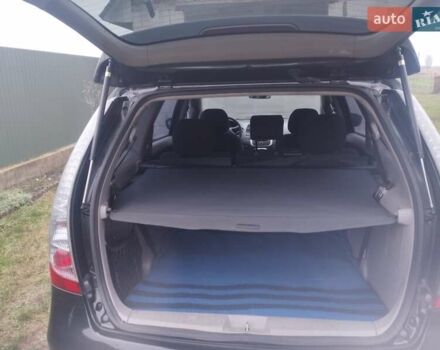 Черный Мицубиси Грандис, объемом двигателя 2.4 л и пробегом 340 тыс. км за 5500 $, фото 8 на Automoto.ua