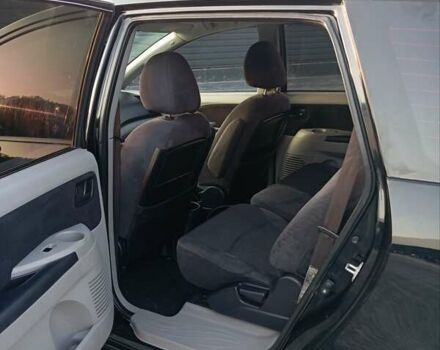 Черный Мицубиси Грандис, объемом двигателя 1.97 л и пробегом 261 тыс. км за 7400 $, фото 3 на Automoto.ua