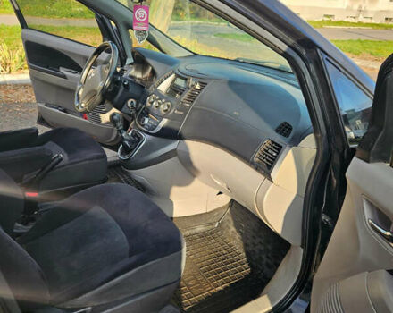 Чорний Міцубісі Грандіс, об'ємом двигуна 1.97 л та пробігом 340 тис. км за 5500 $, фото 8 на Automoto.ua