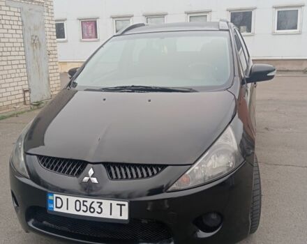 Черный Мицубиси Грандис, объемом двигателя 2.4 л и пробегом 272 тыс. км за 7000 $, фото 6 на Automoto.ua