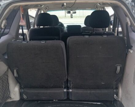 Черный Мицубиси Грандис, объемом двигателя 2.4 л и пробегом 272 тыс. км за 7000 $, фото 1 на Automoto.ua