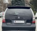 Чорний Міцубісі Грандіс, об'ємом двигуна 2 л та пробігом 340 тис. км за 2699 $, фото 6 на Automoto.ua