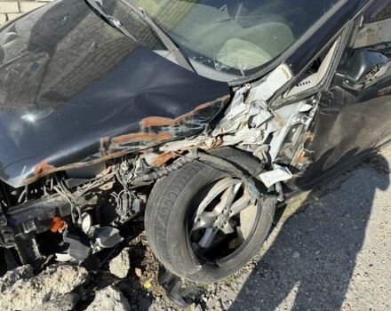 Черный Мицубиси Грандис, объемом двигателя 2.4 л и пробегом 220 тыс. км за 3200 $, фото 4 на Automoto.ua