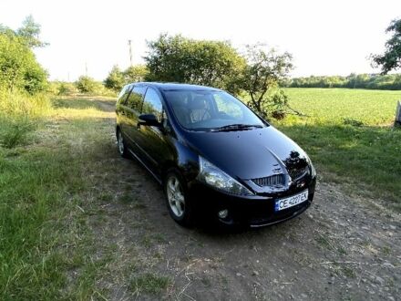 Чорний Міцубісі Грандіс, об'ємом двигуна 2 л та пробігом 300 тис. км за 5000 $, фото 1 на Automoto.ua