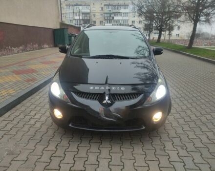Черный Мицубиси Грандис, объемом двигателя 0 л и пробегом 310 тыс. км за 5400 $, фото 1 на Automoto.ua