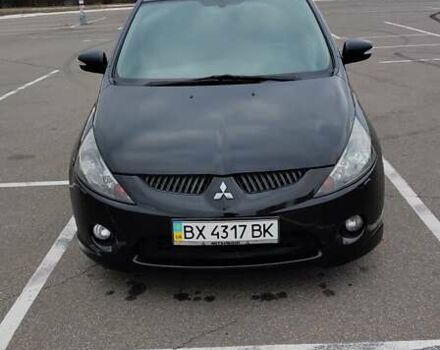 Черный Мицубиси Грандис, объемом двигателя 2.4 л и пробегом 261 тыс. км за 6900 $, фото 1 на Automoto.ua