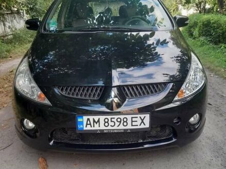 Черный Мицубиси Грандис, объемом двигателя 2 л и пробегом 290 тыс. км за 6300 $, фото 1 на Automoto.ua