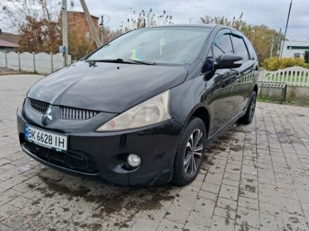 Міцубісі Грандіс 2008 у Остоге на Automoto.ua Чорний Міцубісі Грандіс, об'ємом двигуна 2.4 л та пробігом 250 тис. км за 5599 $, фото 1 на Automoto.ua