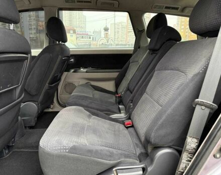 Фіолетовий Міцубісі Грандіс, об'ємом двигуна 2.4 л та пробігом 185 тис. км за 5990 $, фото 9 на Automoto.ua