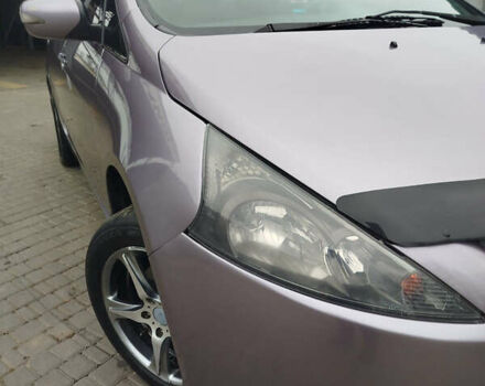 Фиолетовый Мицубиси Грандис, объемом двигателя 2.4 л и пробегом 270 тыс. км за 5250 $, фото 1 на Automoto.ua