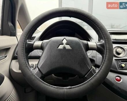 Фіолетовий Міцубісі Грандіс, об'ємом двигуна 2.38 л та пробігом 185 тис. км за 5990 $, фото 14 на Automoto.ua