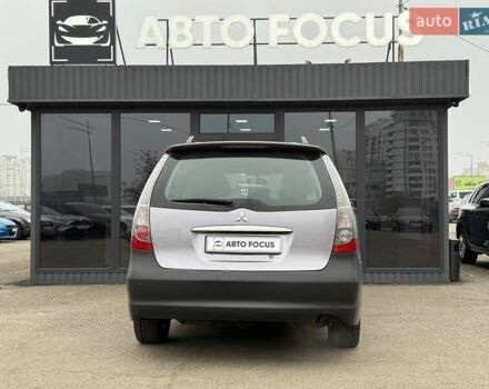 Фіолетовий Міцубісі Грандіс, об'ємом двигуна 2.38 л та пробігом 185 тис. км за 5990 $, фото 5 на Automoto.ua