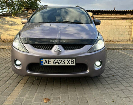 Фиолетовый Мицубиси Грандис, объемом двигателя 2.38 л и пробегом 261 тыс. км за 5400 $, фото 4 на Automoto.ua