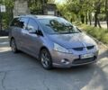 Фиолетовый Мицубиси Грандис, объемом двигателя 2.4 л и пробегом 250 тыс. км за 5200 $, фото 1 на Automoto.ua
