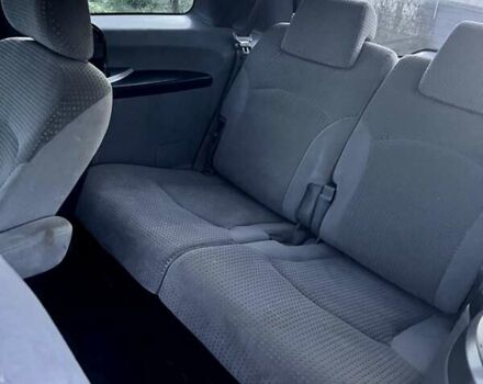 Червоний Міцубісі Грандіс, об'ємом двигуна 2.38 л та пробігом 341 тис. км за 3900 $, фото 11 на Automoto.ua